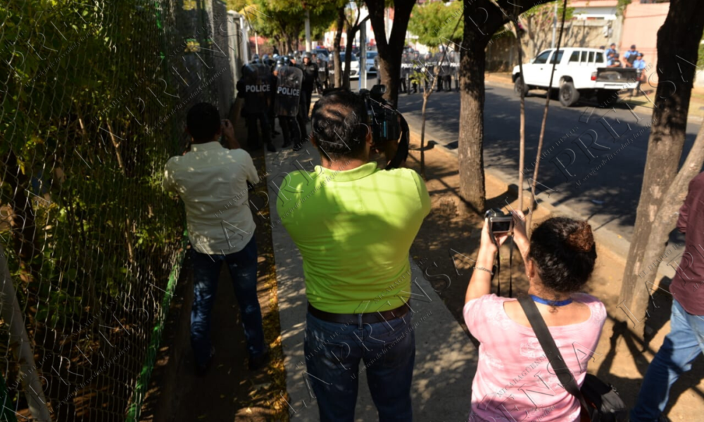 Agresión a periodistas
