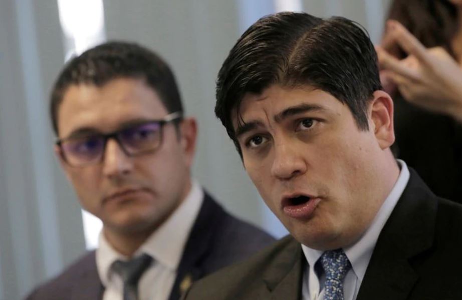 carlos alvarado 