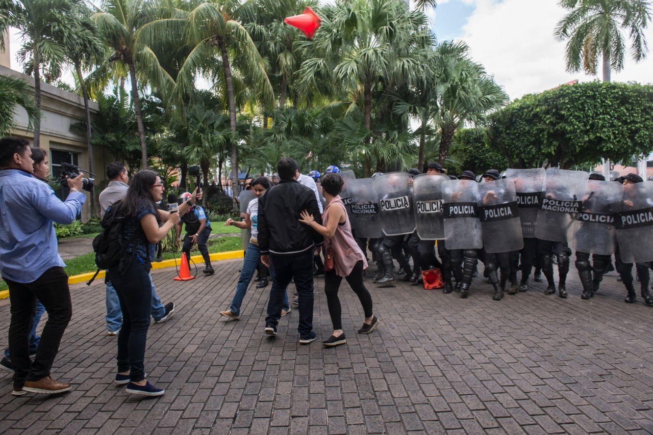 escalada represión periodismo