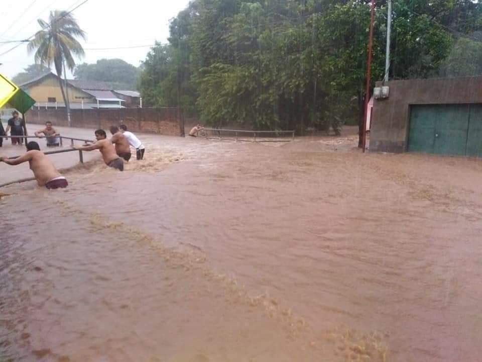 huracán Iota