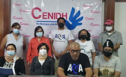 Madres de Abril asedio policial