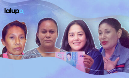 mujeres perseguidas exilio