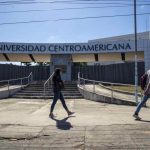 UCA estudiantes