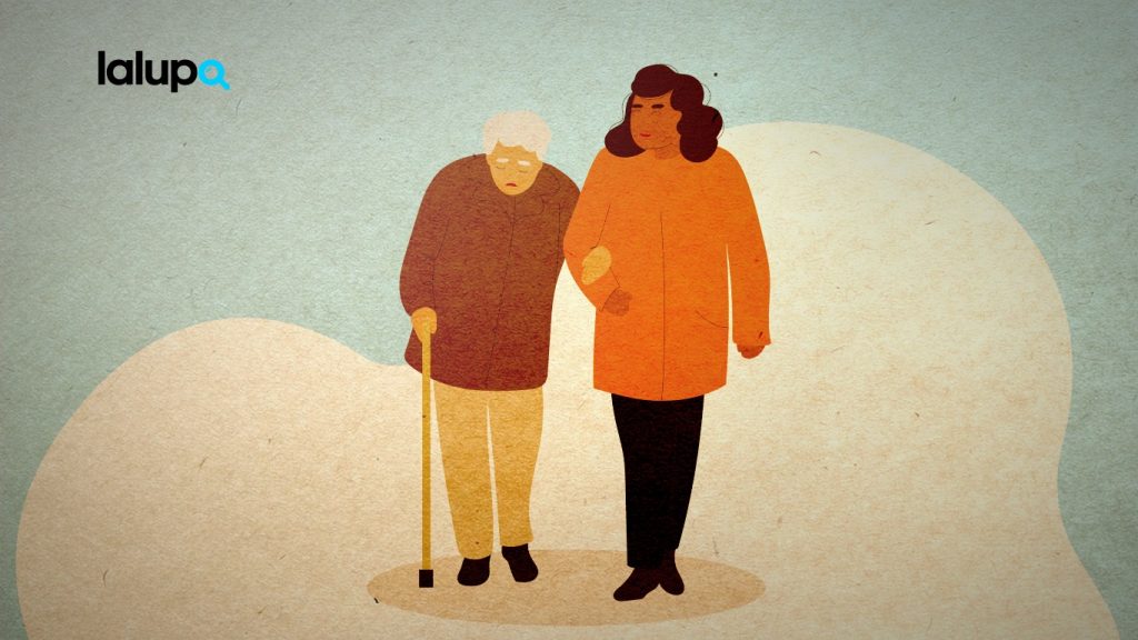 Sin ningún tipo de pensión y sin ingresos económicos, muchas mujeres de la tercera edad dependen casi totalmente de sus hijos e hijas.